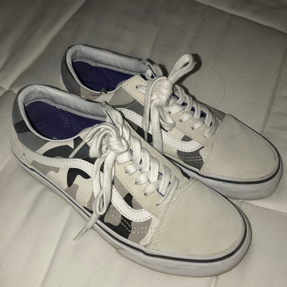 vans white camo shoes